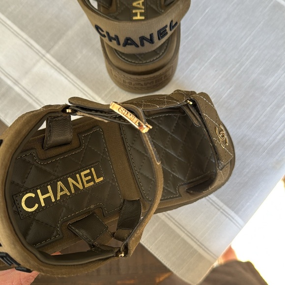 ⚡️Last Chance Price⚡️ NEW Chanel Platform Canvas Strap Dad Sandal - Picture 9 of 10